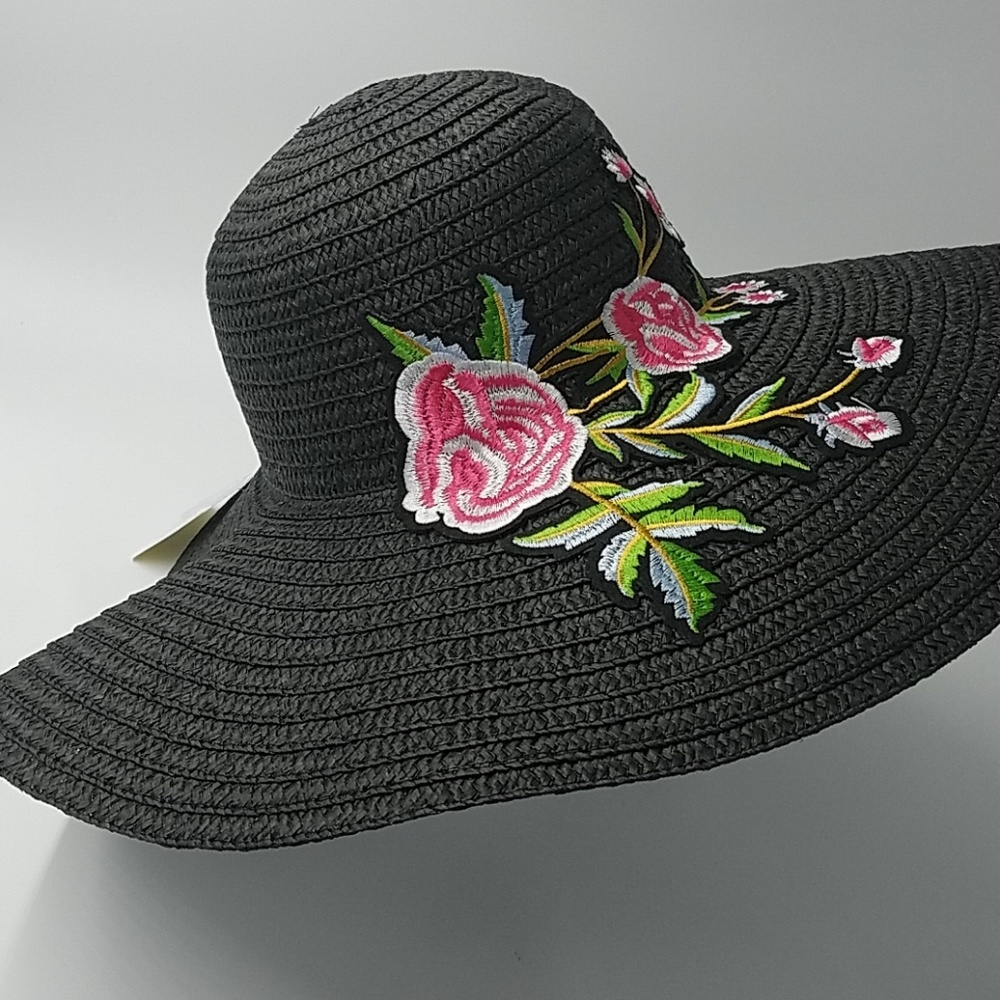 Beach-Ready Floppy Sun Hat - Picture 8 of 8